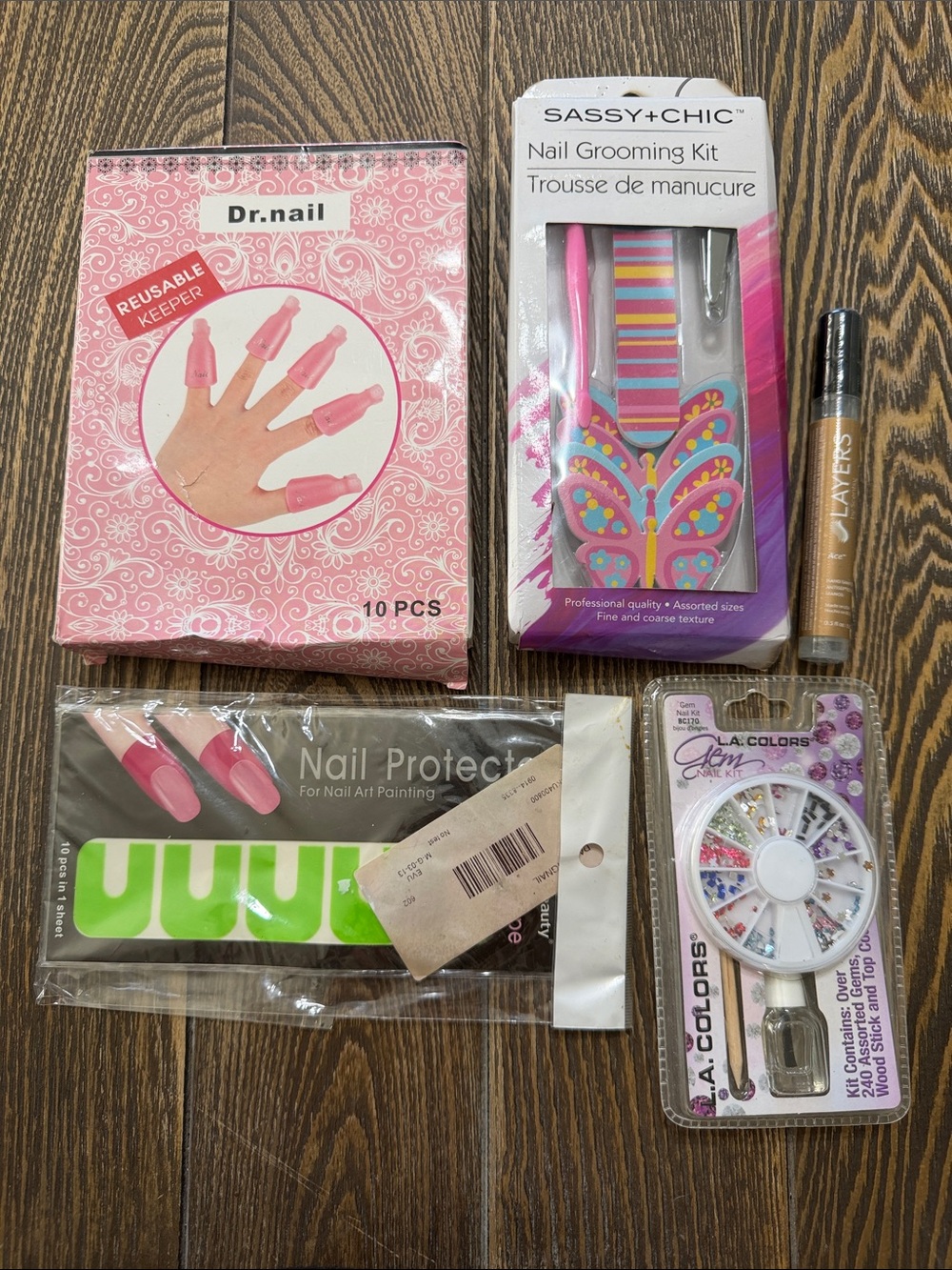 Teen girl nail gift set. Perfect for Christmas or birthday.